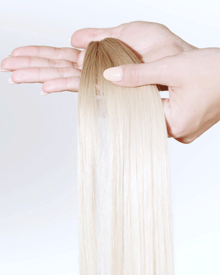 Priscilla Valles Hand Tied Tape-In 25" Beige Ombre Blonde 12